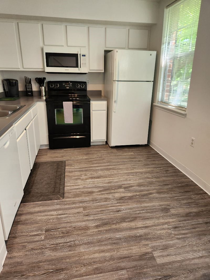 Furnished Finder property 535438_1 photo 3