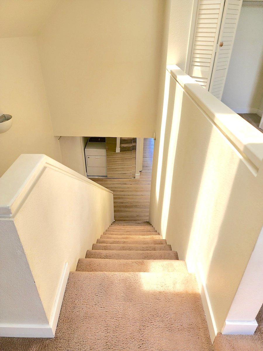 Stair to loft bedroom