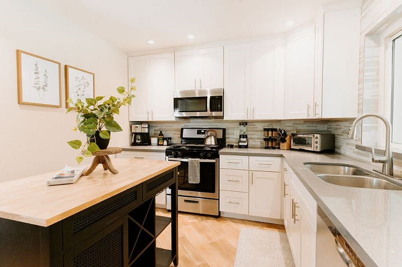 Furnished Finder property 535502_1 photo 17
