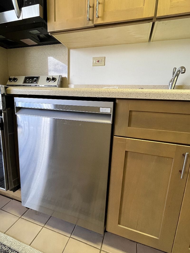 Furnished Finder property 535508_1 photo 14