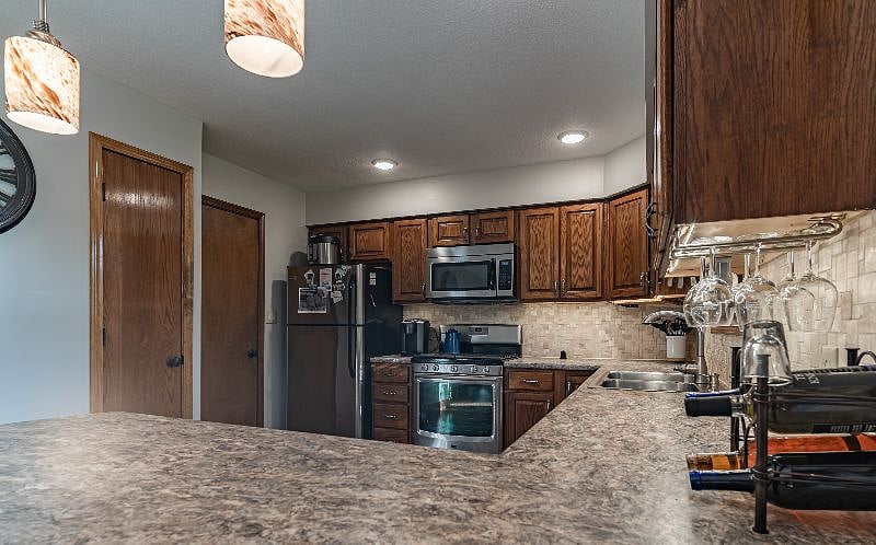 Furnished Finder property 535563_1 photo 3