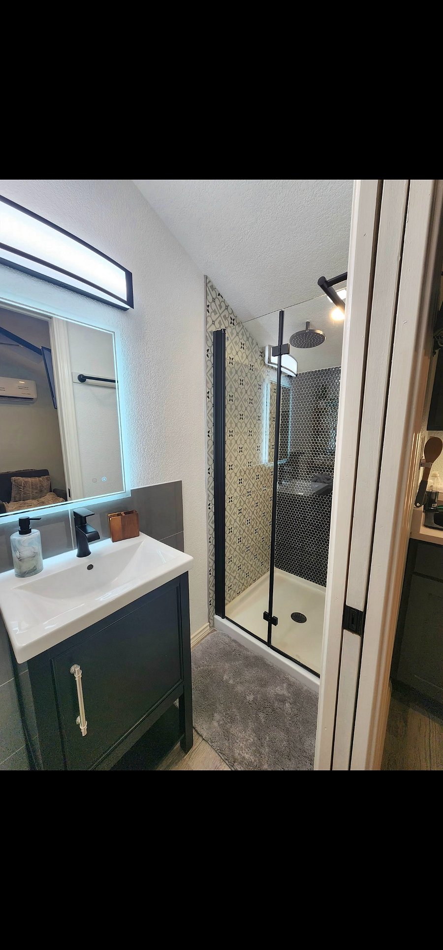 Furnished Finder property 535613_1 photo 9
