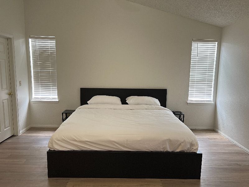 Furnished Finder property 535616_1 photo 12
