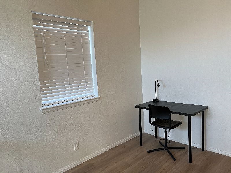Furnished Finder property 535616_1 photo 22