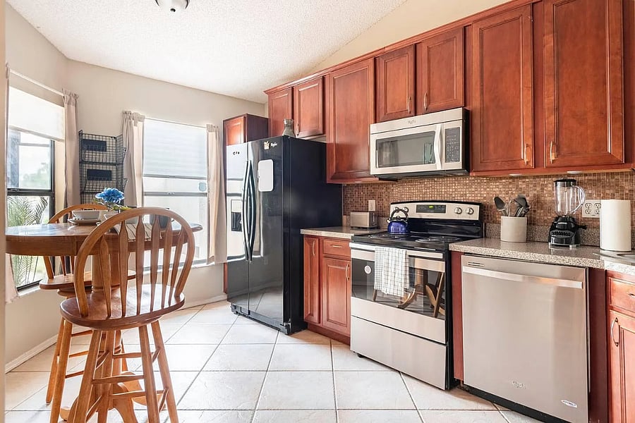 Furnished Finder property 535784_1 photo 7
