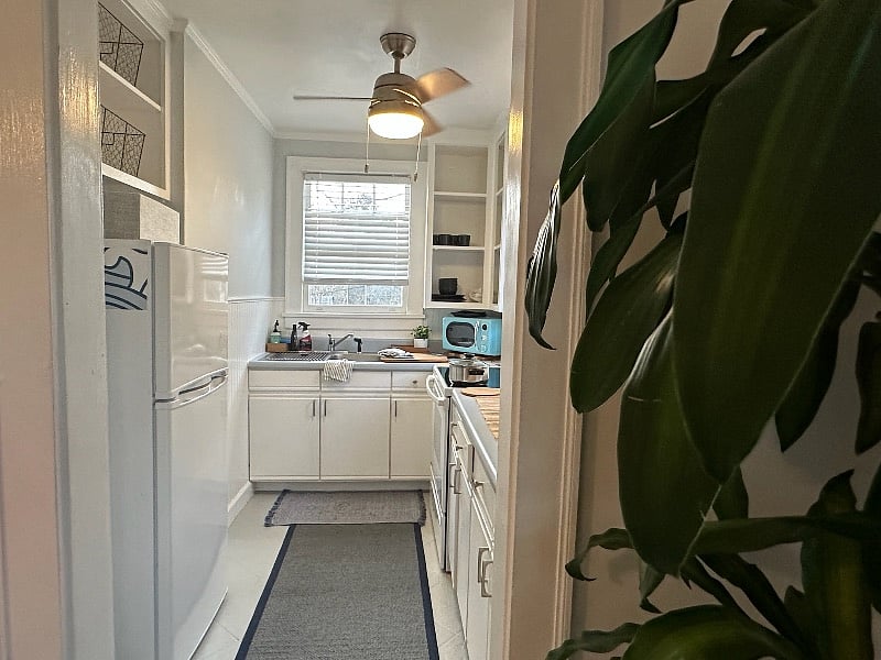 CUTE GALLEY KITCHEN ALSO ASK FOR ANYTHING YOU NEED KUERIG,AIR FRYER :)ETC..I LOVE TO COOK AND I LOVE TO HELP YOU OUT!