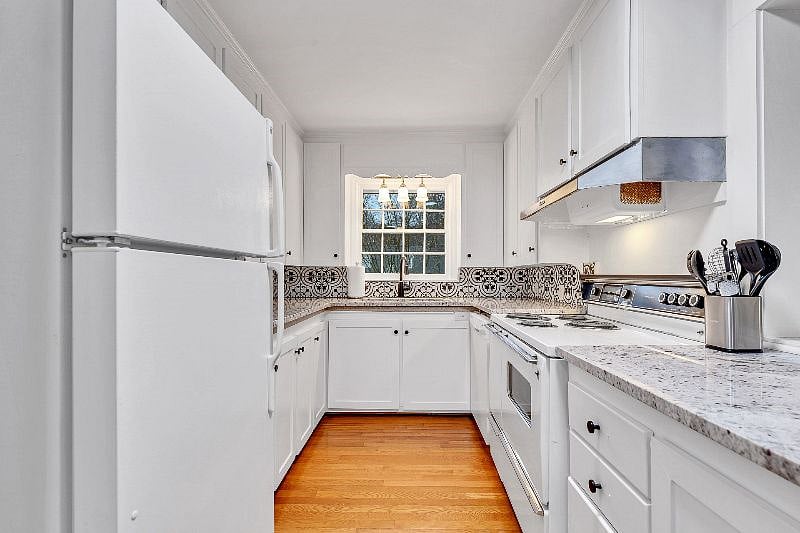 Furnished Finder property 535998_1 photo 4