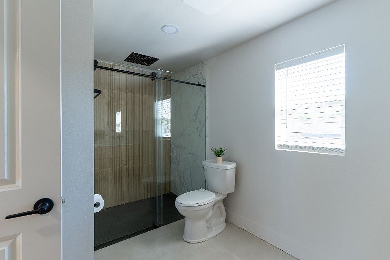Furnished Finder property 536062_1 photo 3