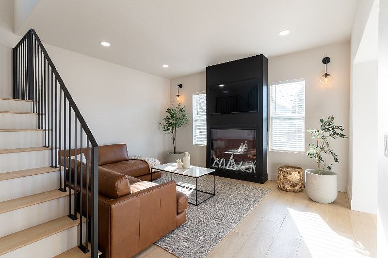 Furnished Finder property 536062_1 photo 23