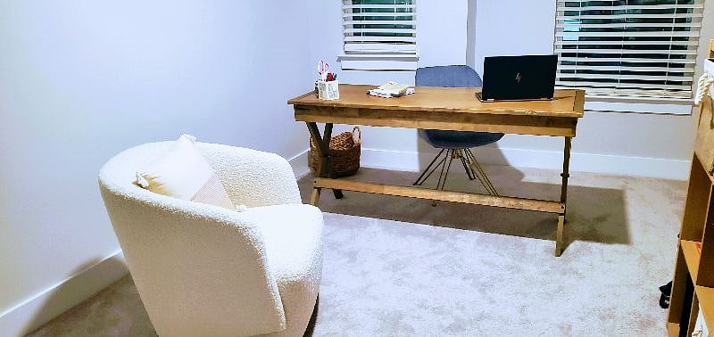 Have to take work home with you? Use this office space equipped with all your office needs to get ready for next day at work!