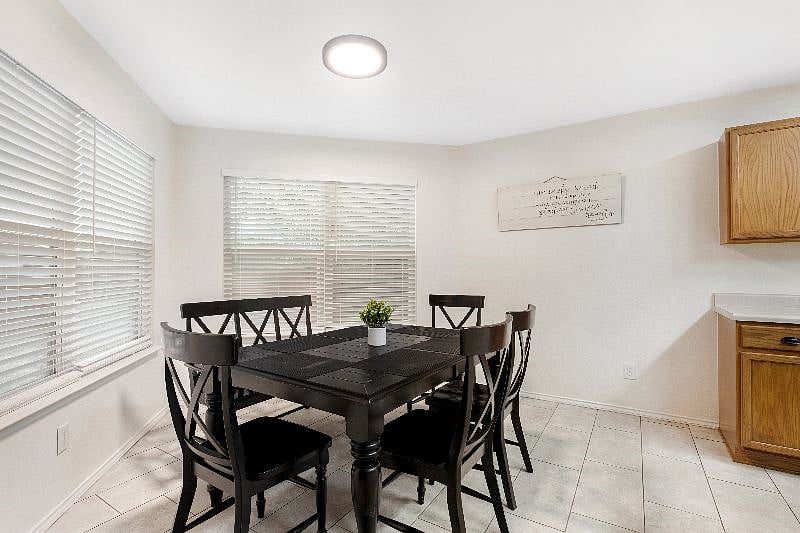 Furnished Finder property 536117_1 photo 18