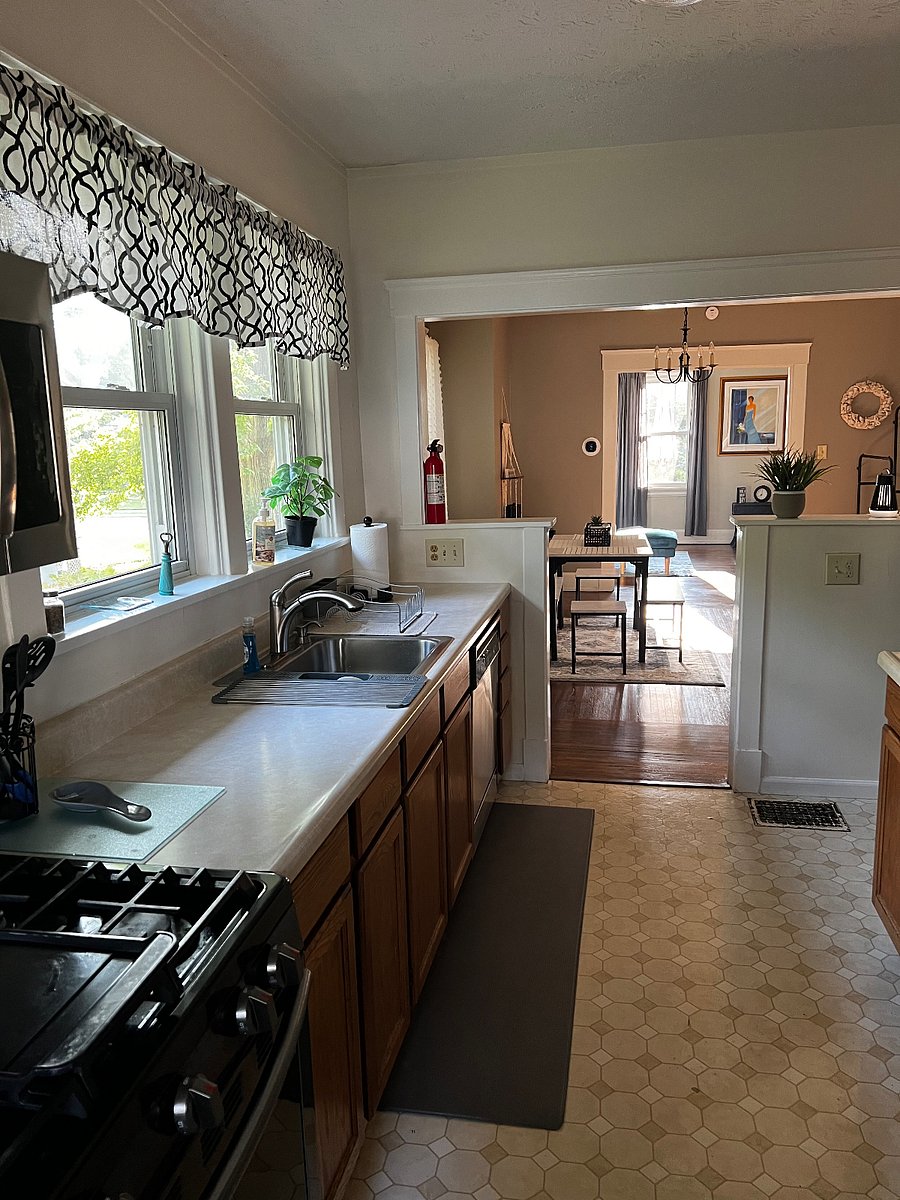Furnished Finder property 536234_1 photo 17