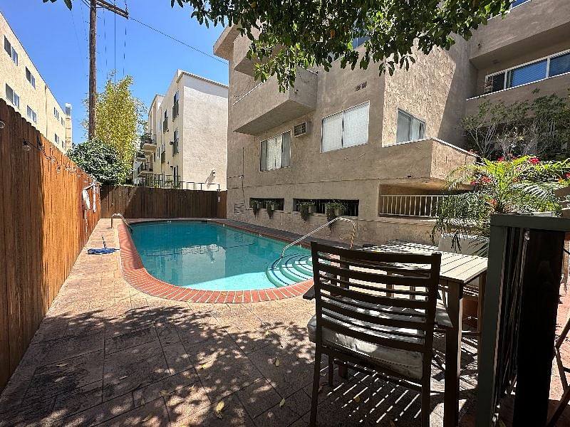 Furnished Finder property 536255_1 photo 19