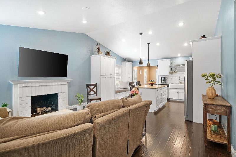 Furnished Finder property 536260_1 photo 18