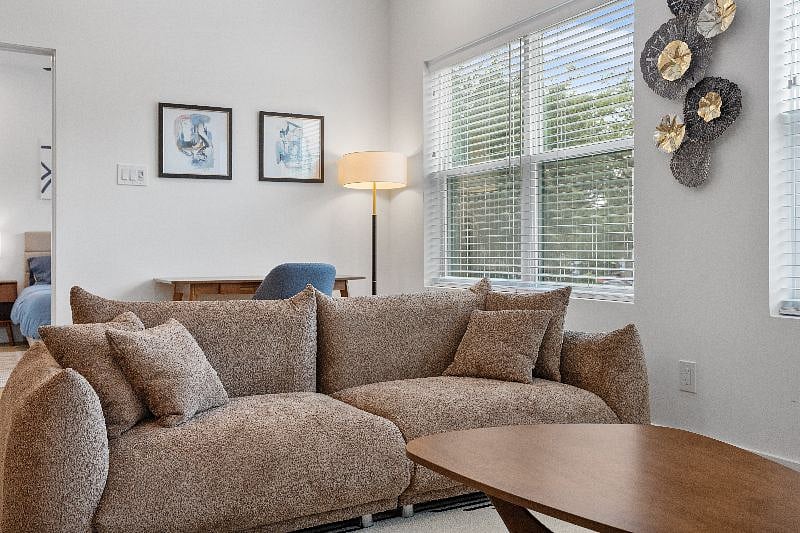 Furnished Finder property 536280_1 photo 25