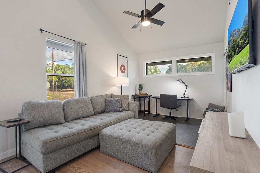 Furnished Finder property 536280_3 photo 21