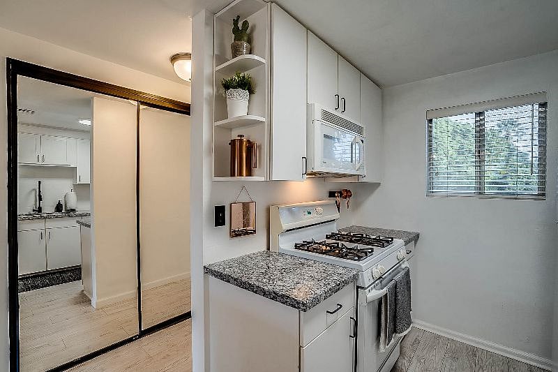 Furnished Finder property 536299_1 photo 9