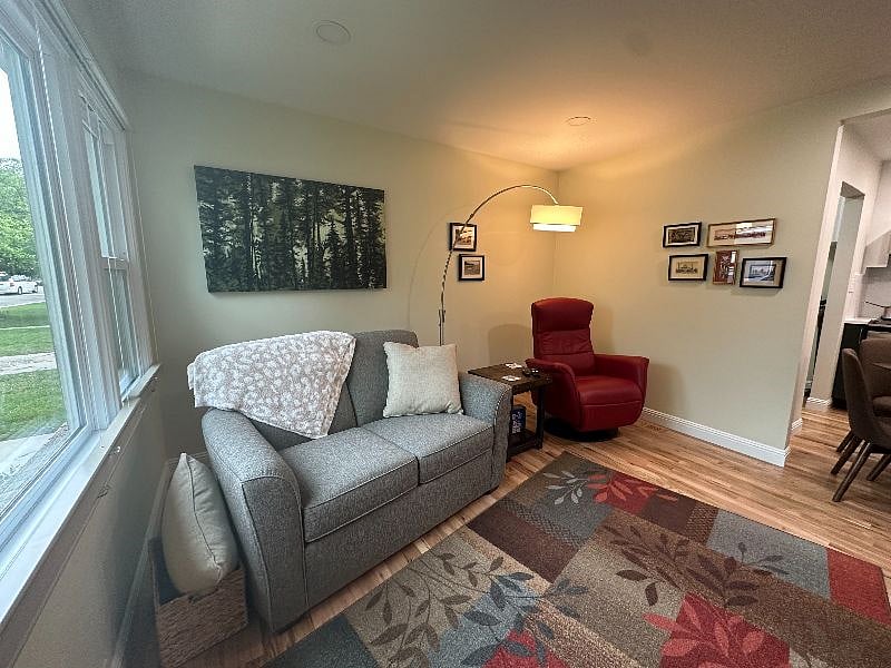 Furnished Finder property 536307_1 photo 3
