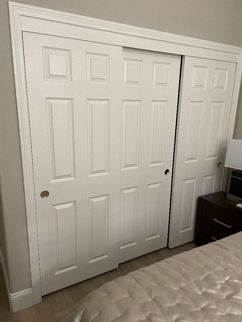 GUEST BED ROOM CLOSET