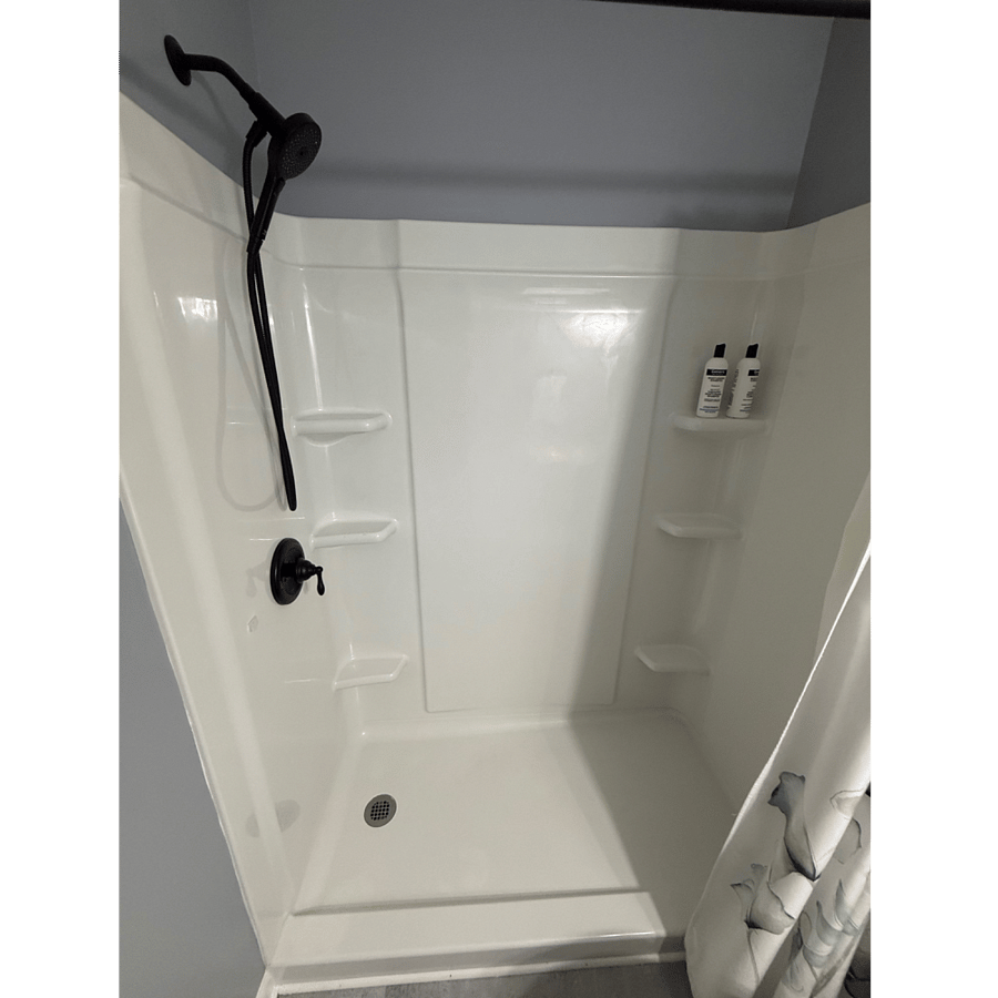 Full size shower