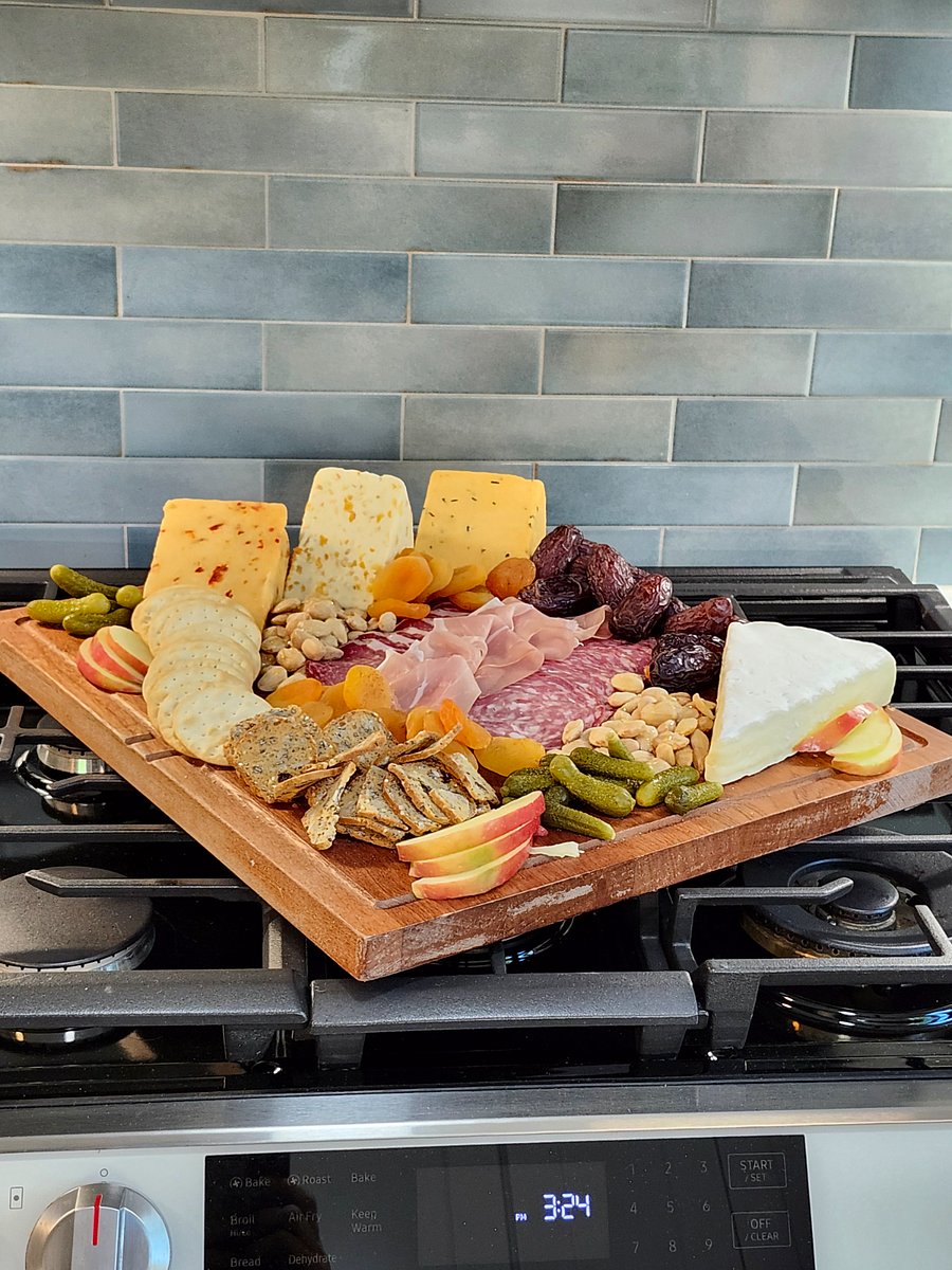 Workstation sink accessories make entertaining simple and fun