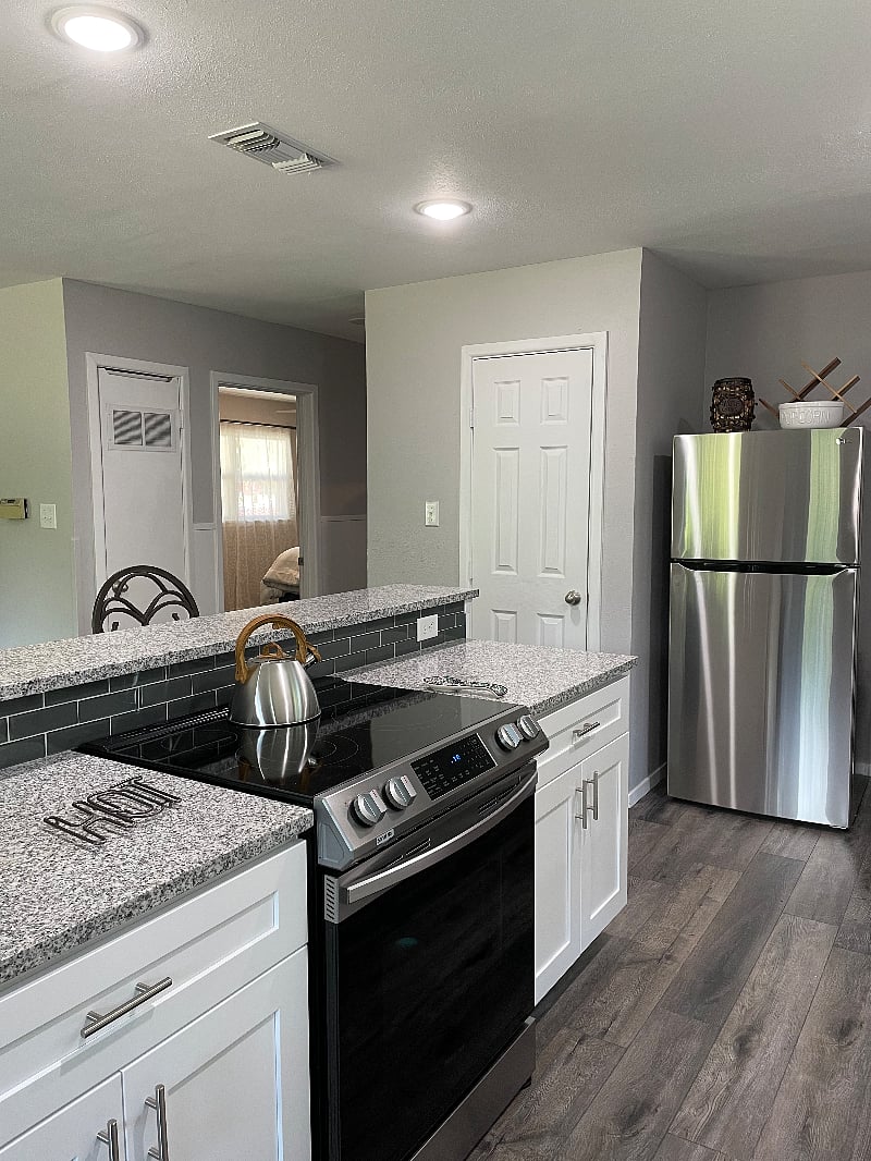 Furnished Finder property 536370_1 photo 6