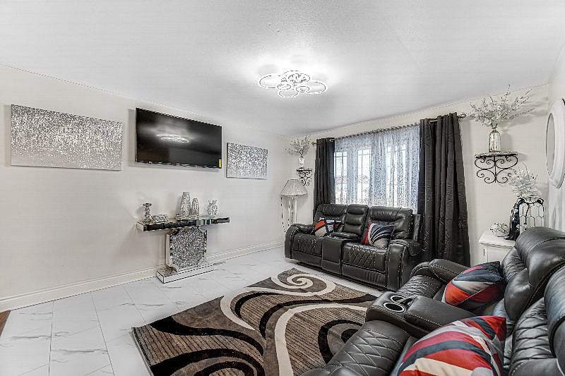 Furnished Finder property 536419_1 photo 3