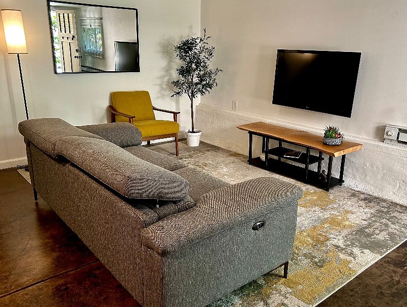 Furnished Finder property 536529_1 photo 3