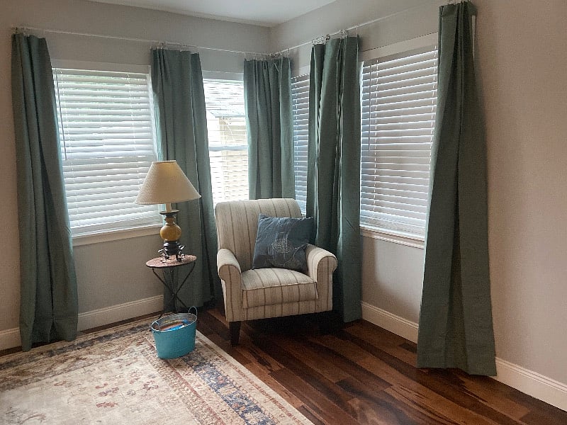 Mster bedroom