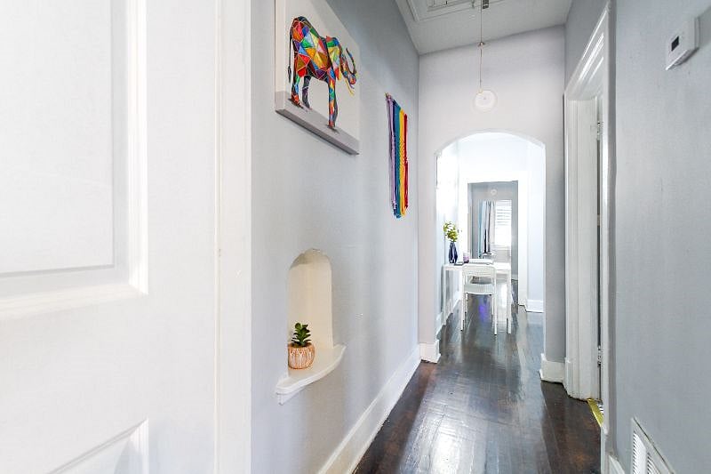 Hallway leading to dining/kitchen area
