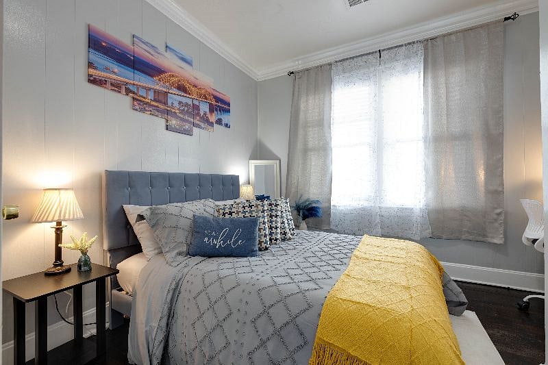If you work from from home, this is the perfect office/guest room if you have extra company
