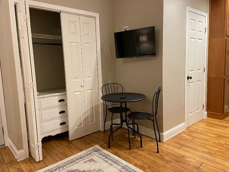Furnished Finder property 536619_1 photo 5