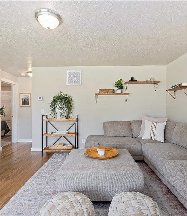Furnished Finder property 536674_1 photo 3
