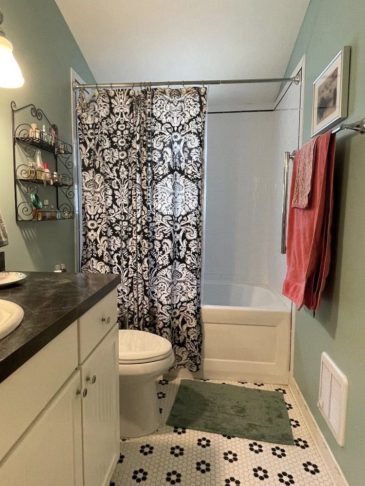 Bathroom: 18" high tub, shower. There will be some shampoo and body wash to get you started.