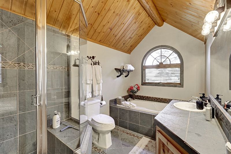 Furnished Finder property 536799_1 photo 23