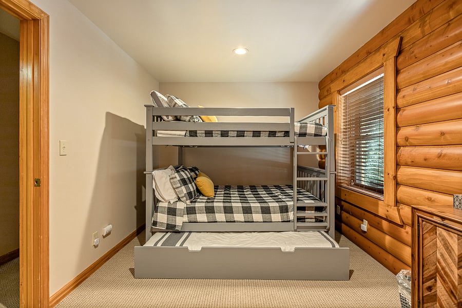 Furnished Finder property 536799_1 photo 32