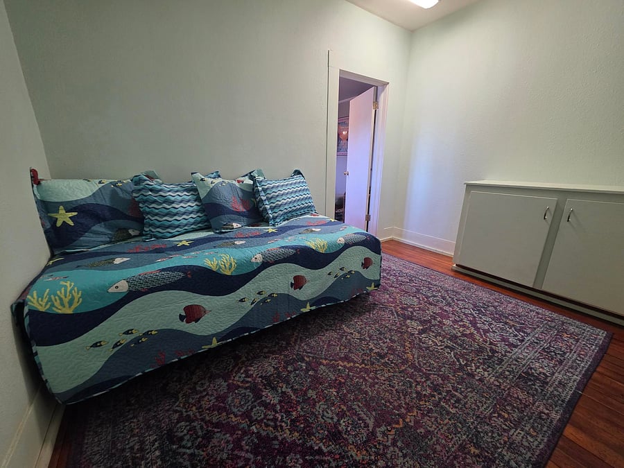 Furnished Finder property 536804_7 photo 12