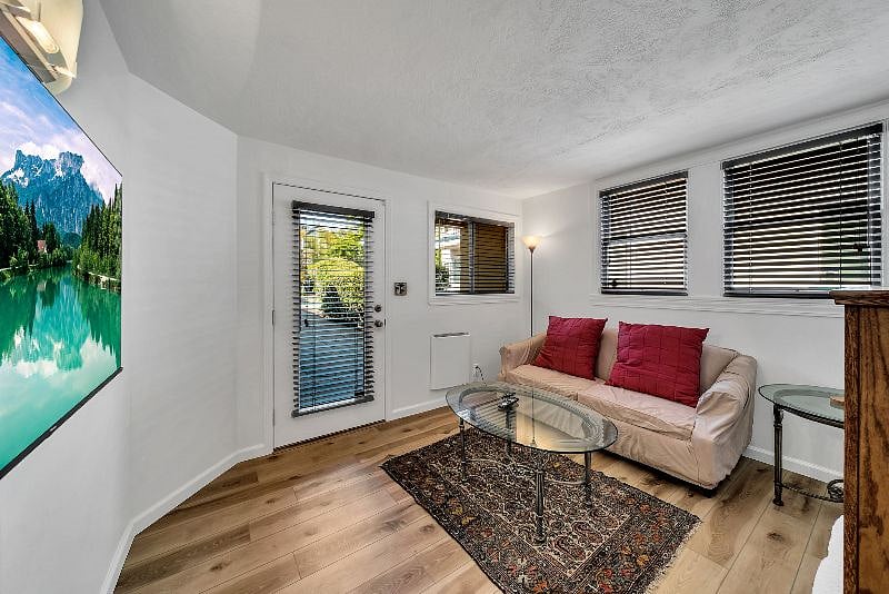 Furnished Finder property 536825_1 photo 21