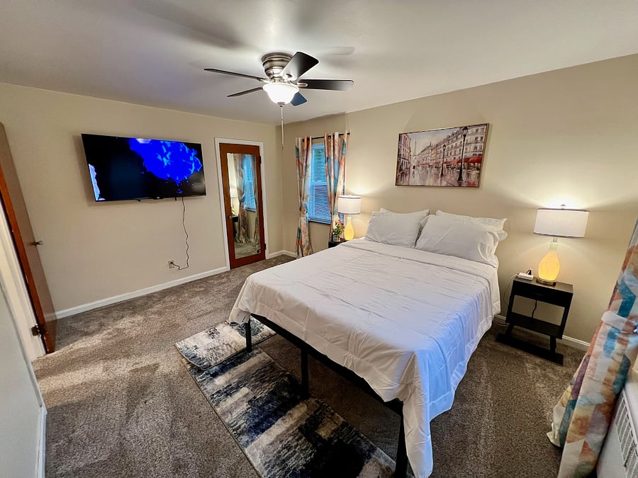 Cheerful Bright 1 Bedroom Apartment 1S