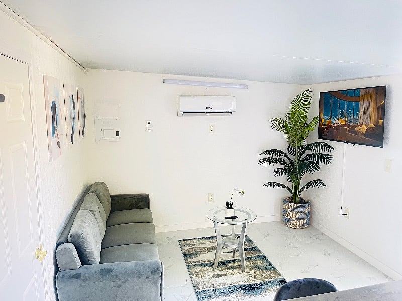 Furnished Finder property 536857_2 photo 17