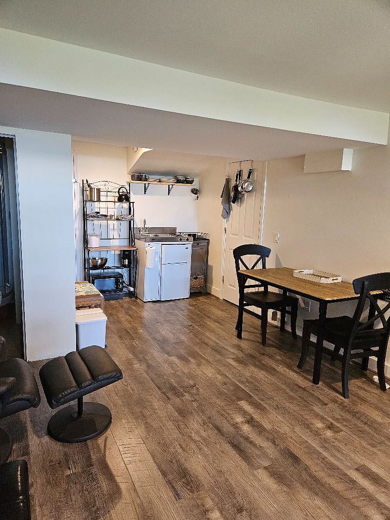 Furnished Finder property 537011_1 photo 9
