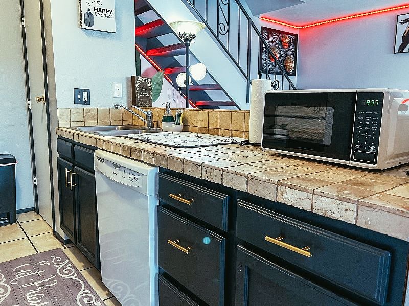 Furnished Finder property 537025_1 photo 10