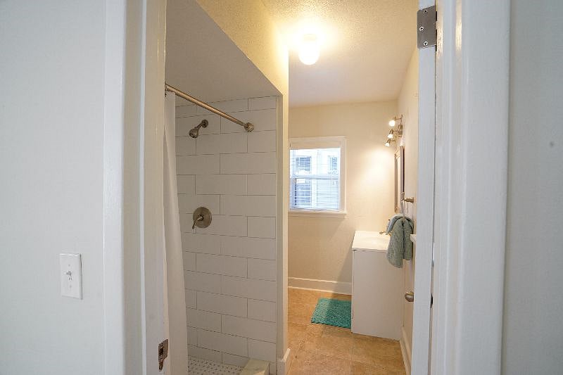 Furnished Finder property 537031_1 photo 11
