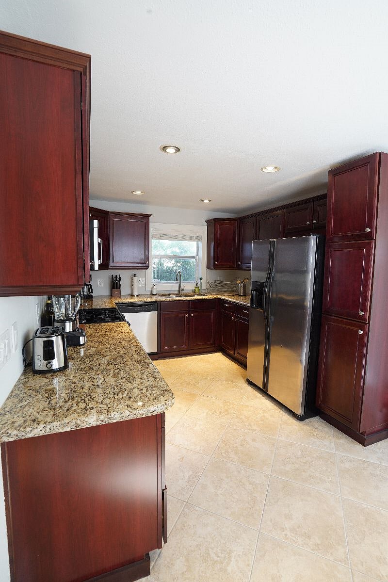 Furnished Finder property 537031_1 photo 4