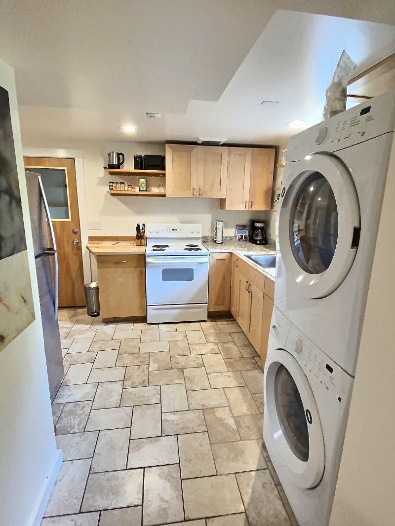 Furnished Finder property 537124_1 photo 9