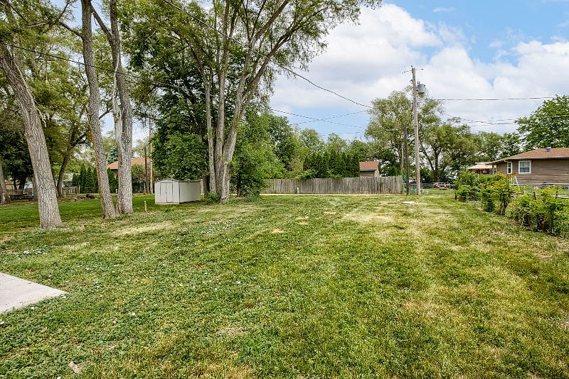 Furnished Finder property 537194_1 photo 25