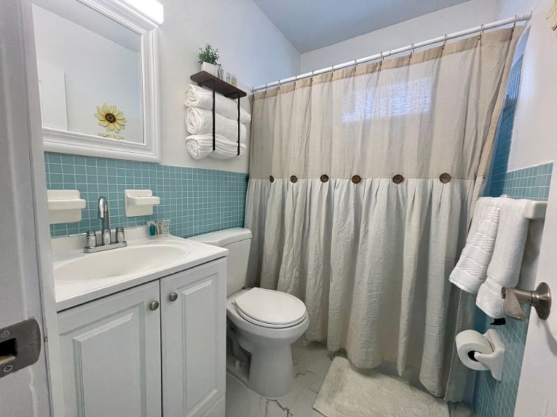 Furnished Finder property 537199_1 photo 13