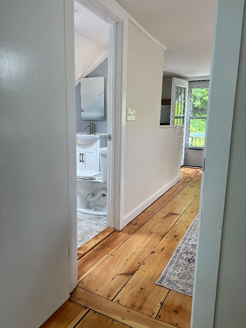 Furnished Finder property 537270_1 photo 16