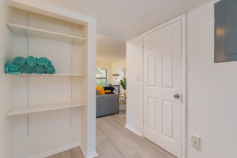Furnished Finder property 537321_1 photo 8