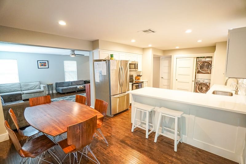 Furnished Finder property 537331_1 photo 6